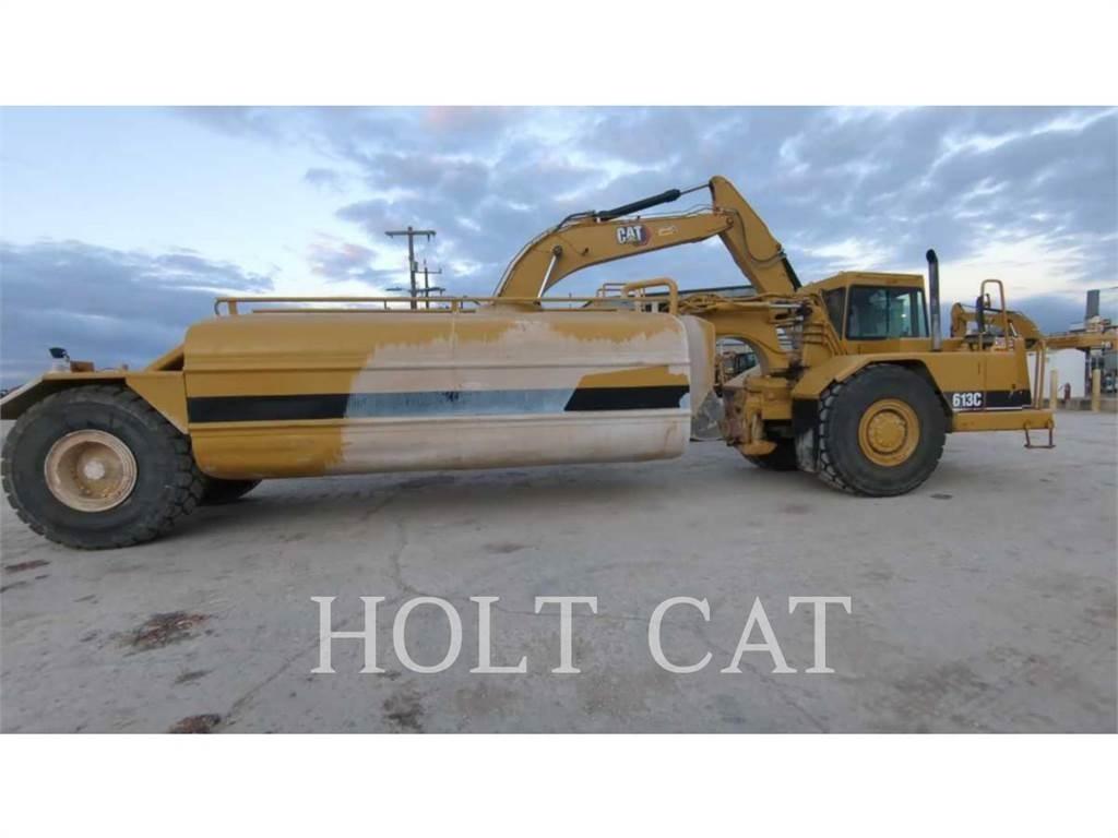 CAT W00 613C Грузовики-цистерны