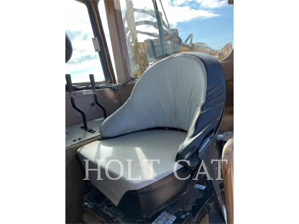 CAT W00 613C Скреперы