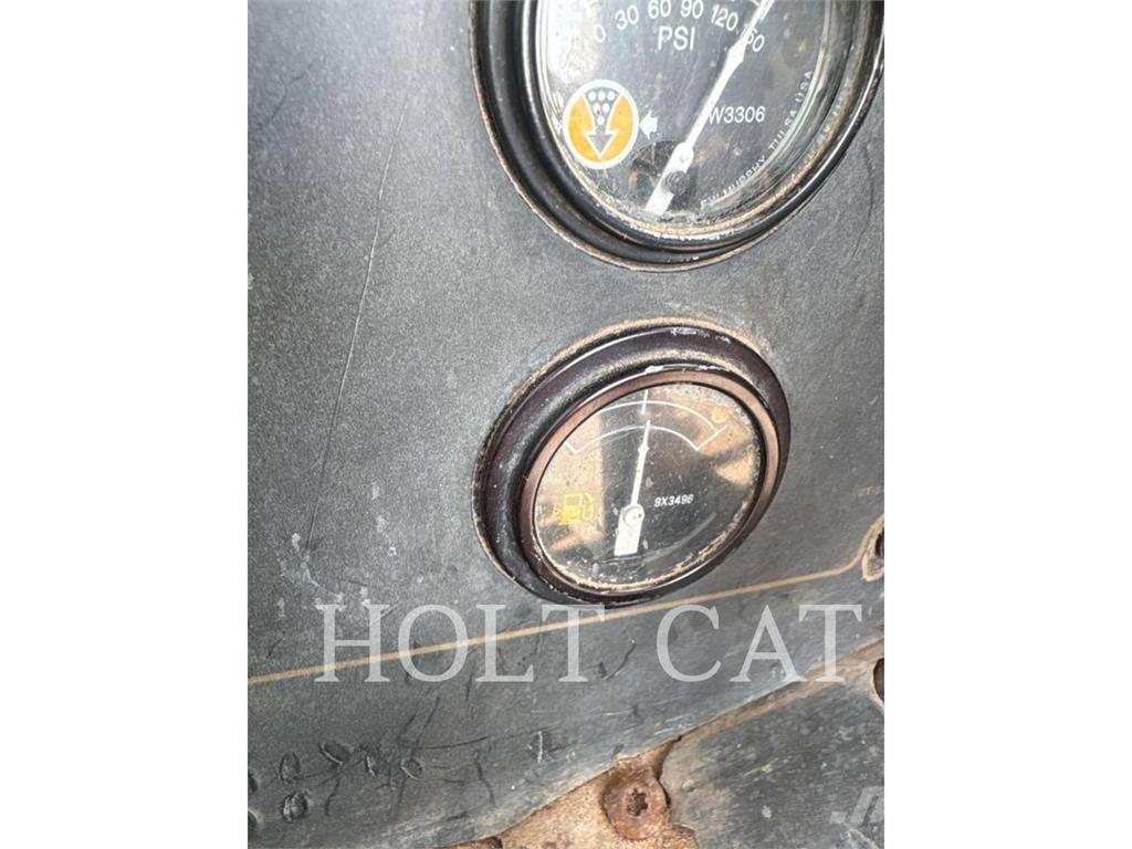 CAT W00 613C Скреперы