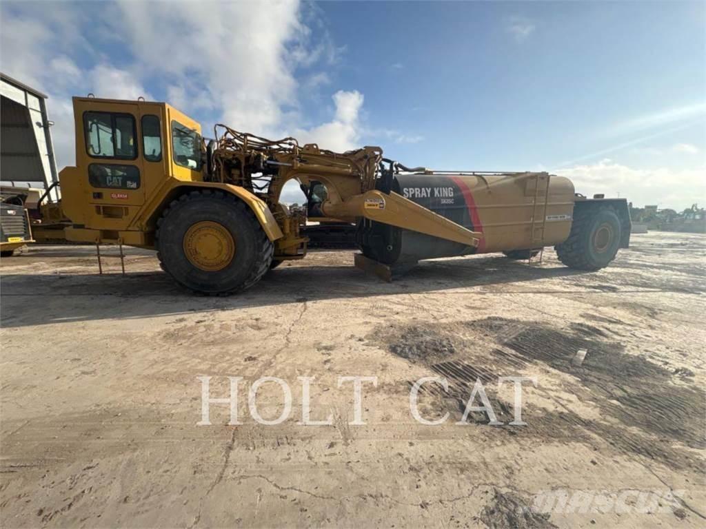 CAT W00 621G Скреперы