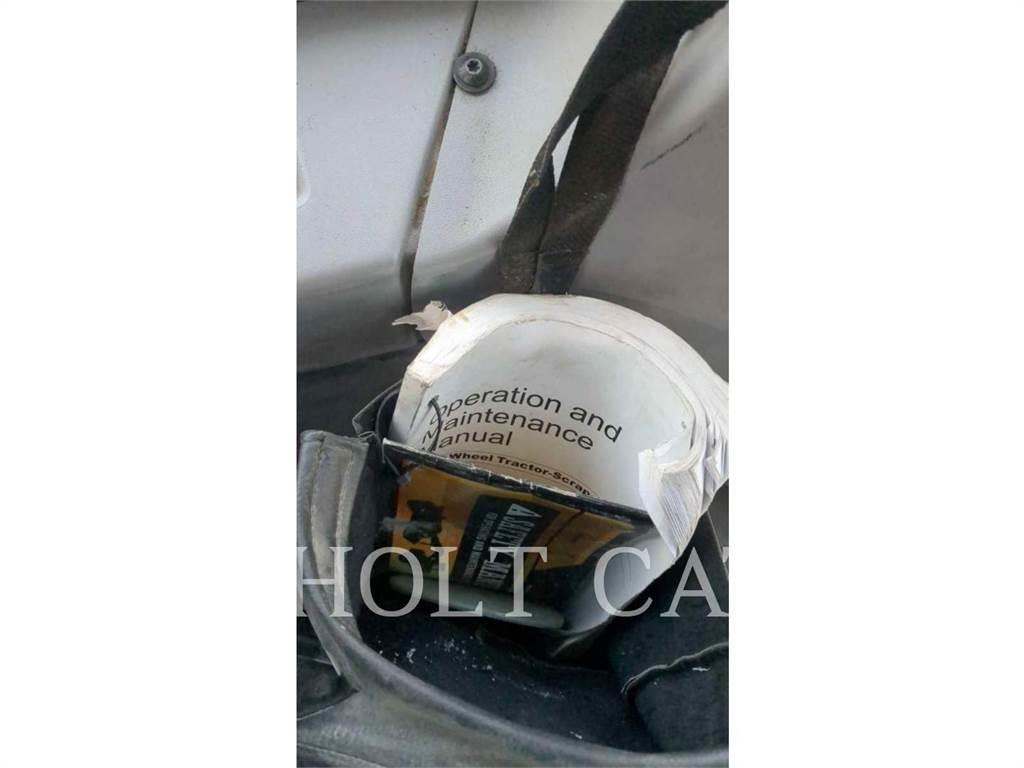 CAT W00 621K Скреперы