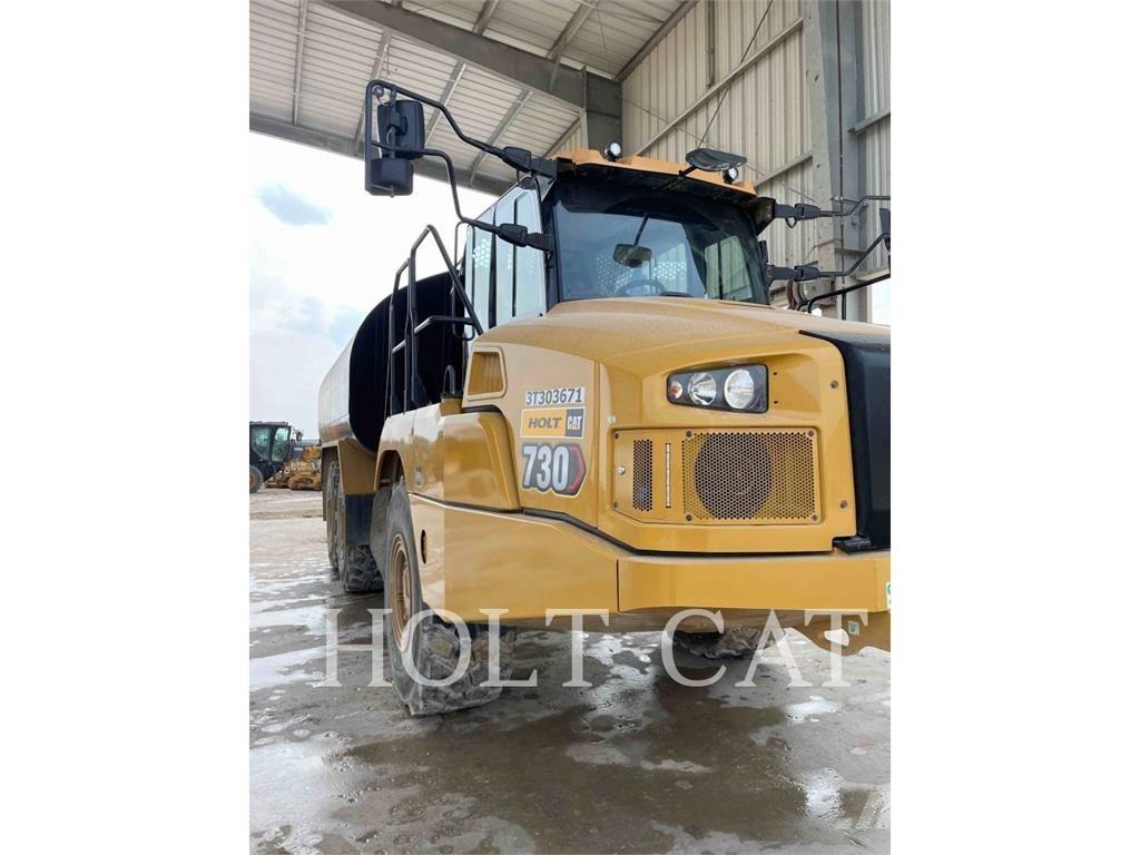 CAT W00 730 Грузовики-цистерны