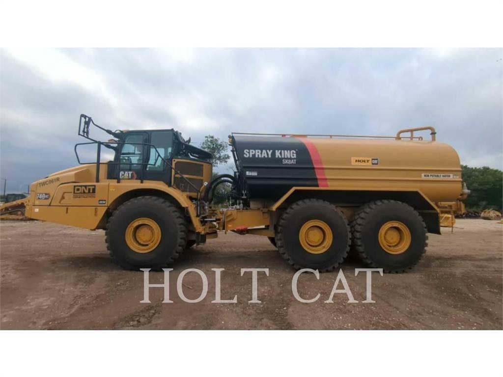 CAT W00 740GC Грузовики-цистерны