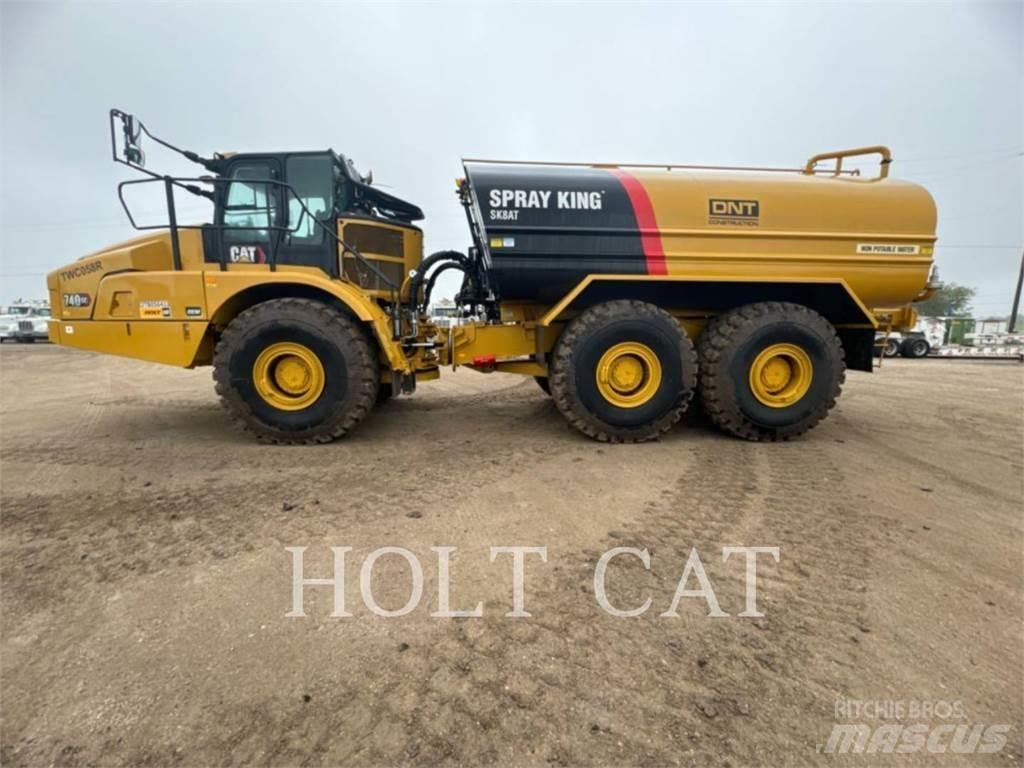 CAT W00 740GC Грузовики-цистерны