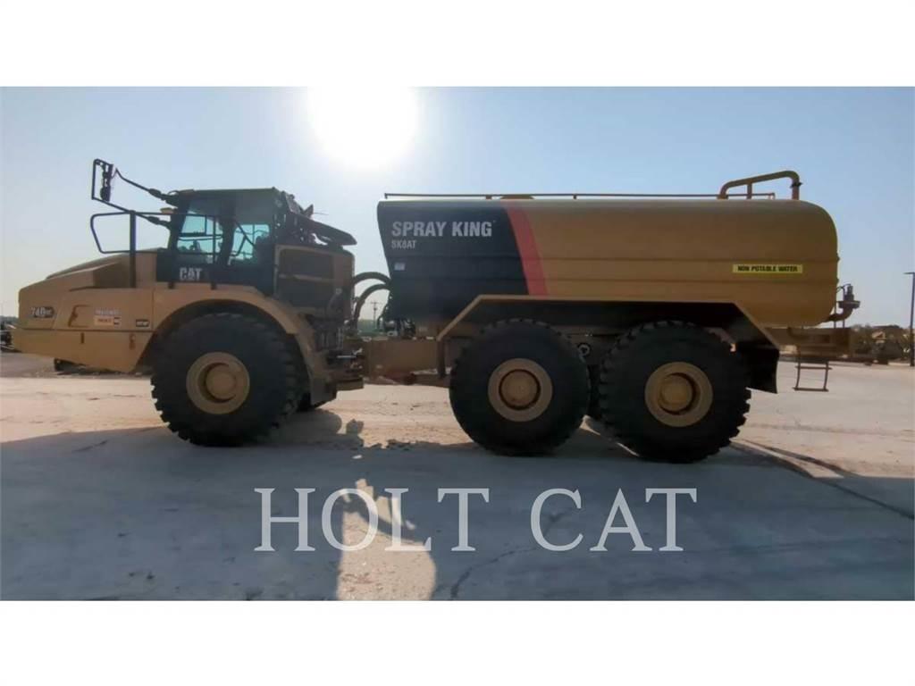 CAT W00 740GC Грузовики-цистерны
