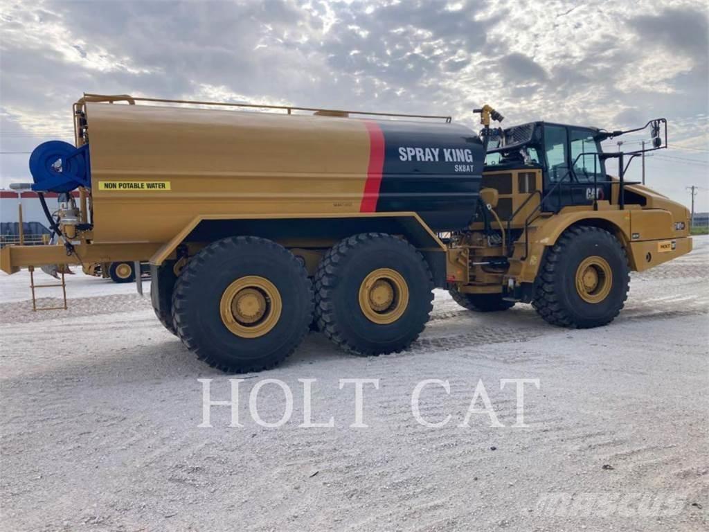CAT W00 740GC Грузовики-цистерны