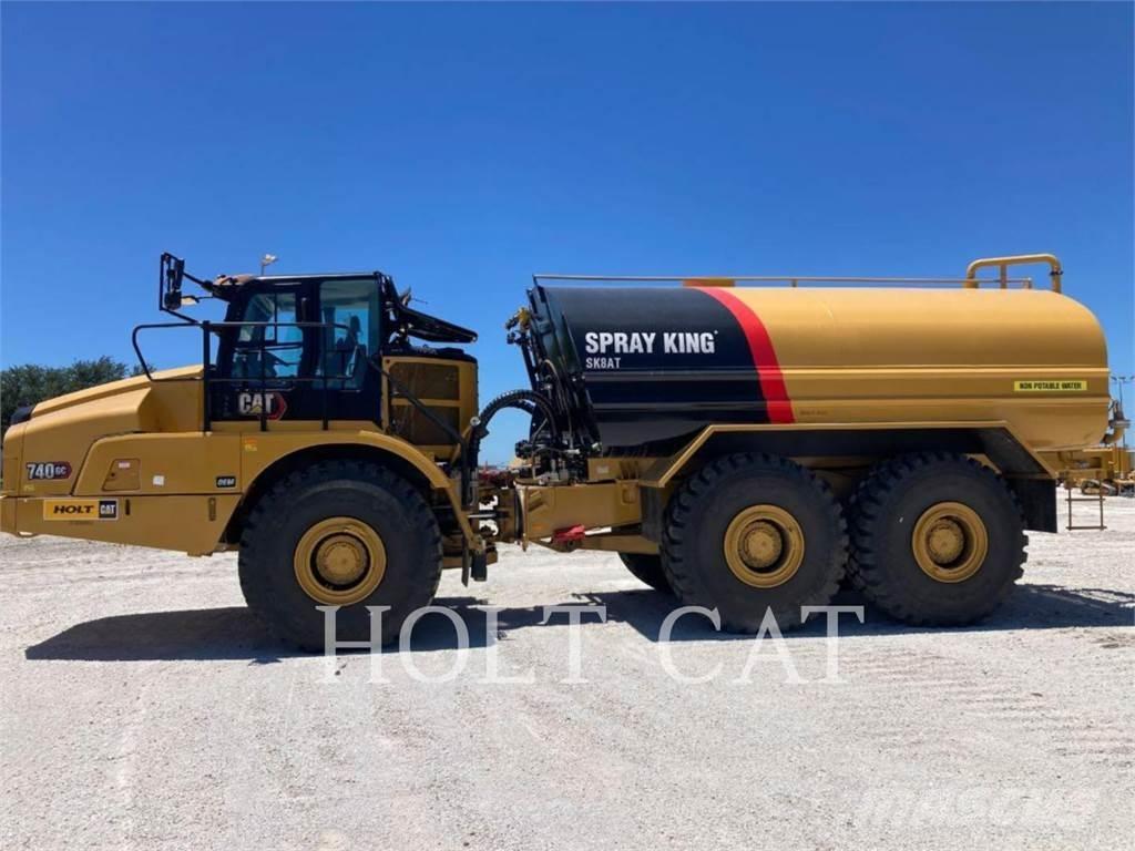 CAT W00 740GC Грузовики-цистерны