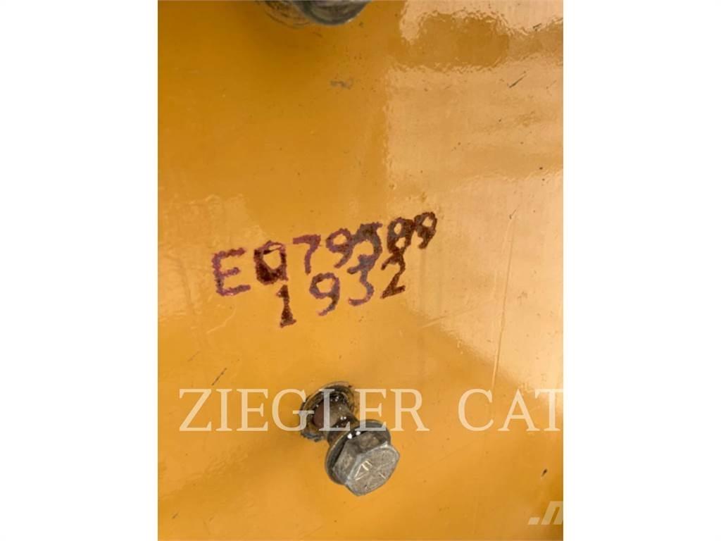 CAT WT-MG Грейдеры
