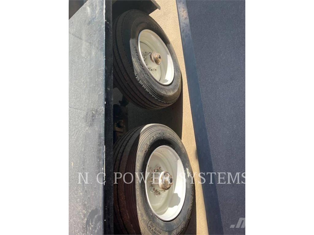 CAT XQ 400 Другие генераторы