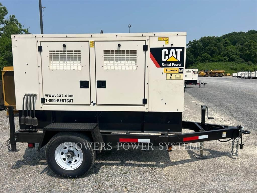CAT XQ-60 48KW Другие генераторы