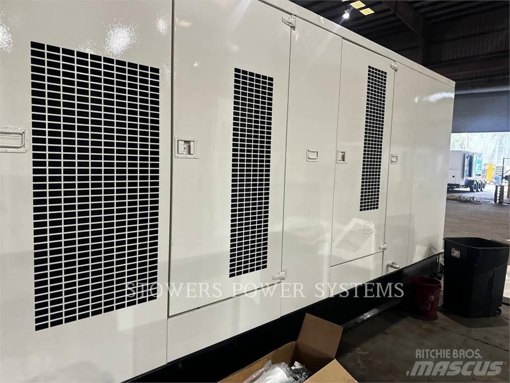 CAT XQ400 Другие генераторы