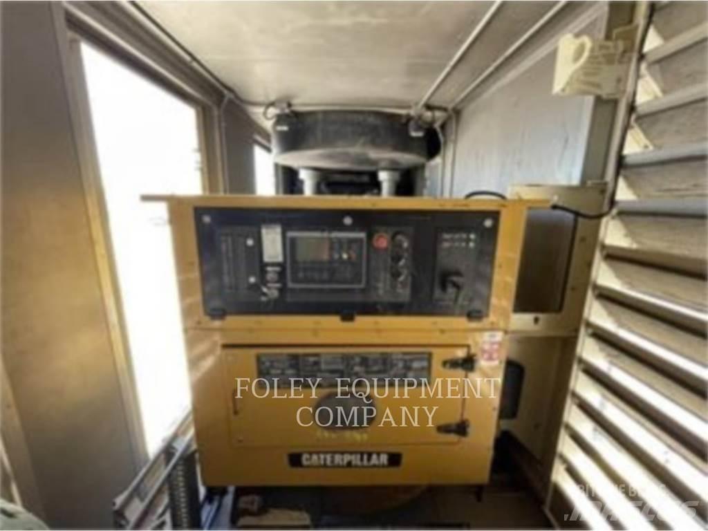 CAT XQ800 Другие генераторы