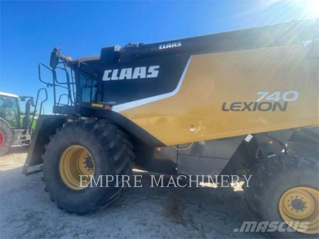 Claas LEXION 740 Комплектующие сельхозмашин для уборки сена