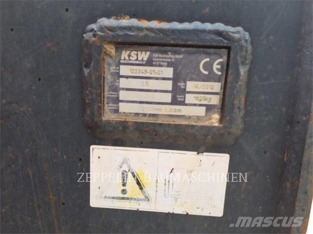 Doosan DL300 Фронтальные погрузчики