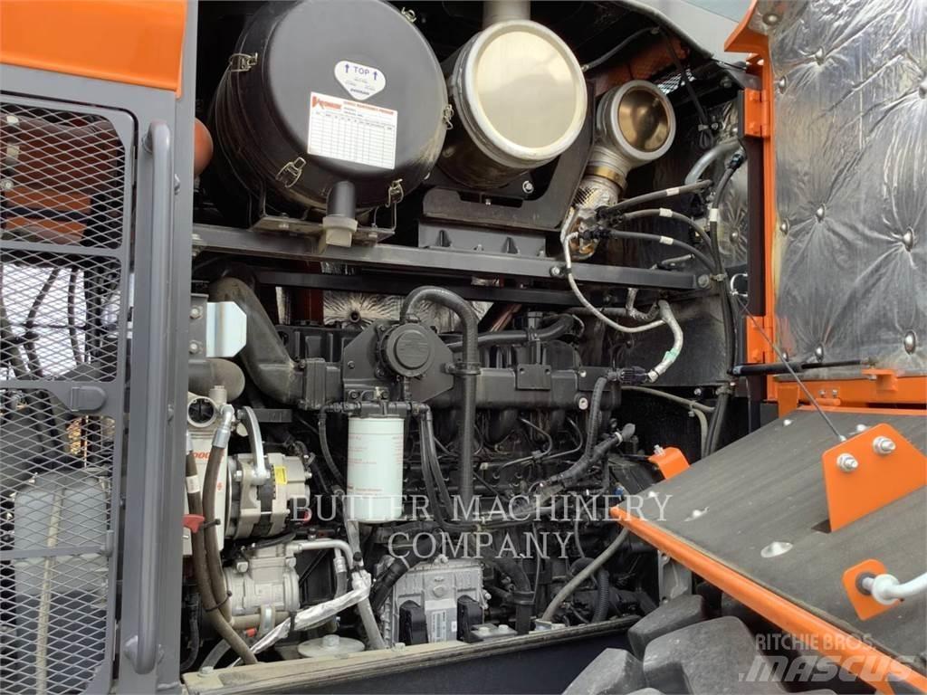 Doosan DL320-7 Фронтальные погрузчики