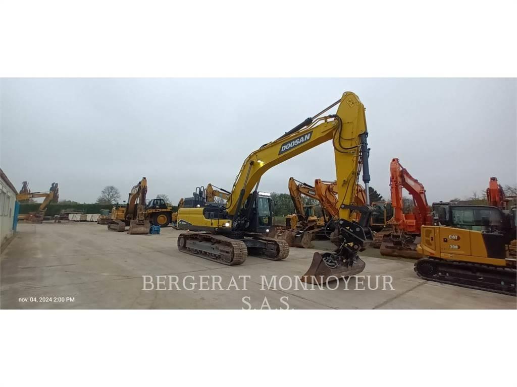 Doosan DX300 Гусеничные экскаваторы