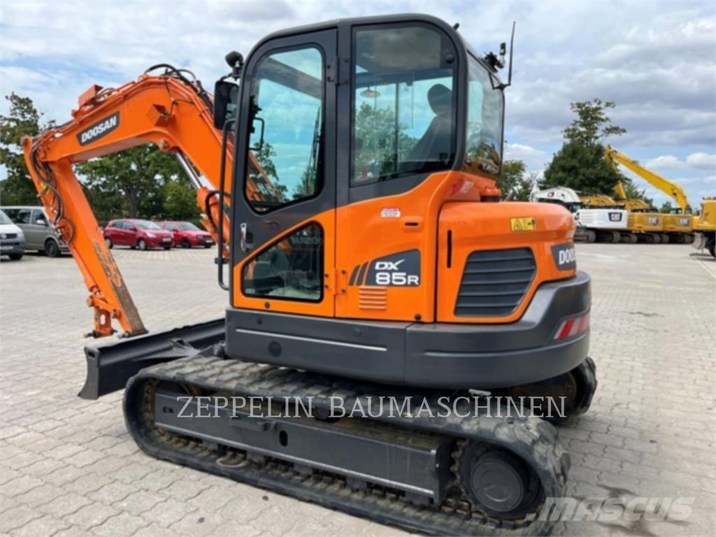 Doosan DX85R-3 Гусеничные экскаваторы