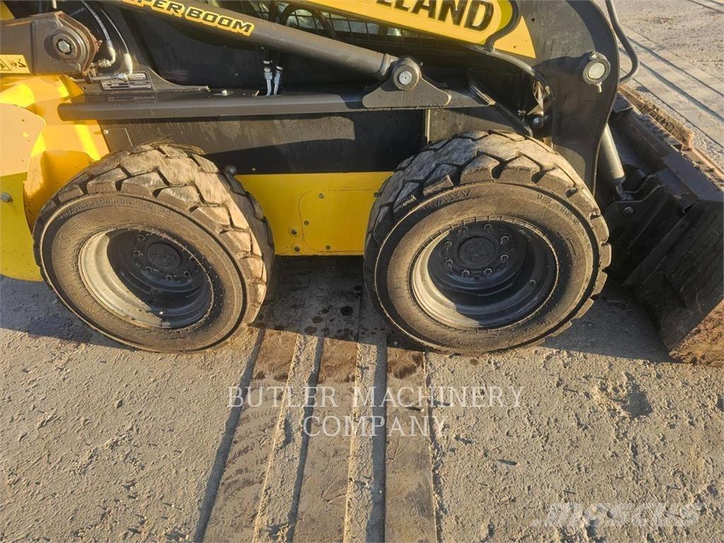 Ford / New Holland L318 Мини-погрузчики
