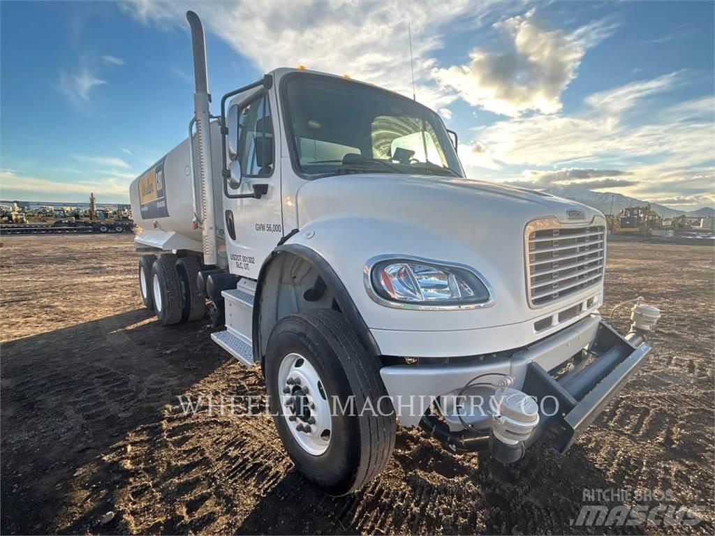 Freightliner WT4000 A Грузовики-цистерны