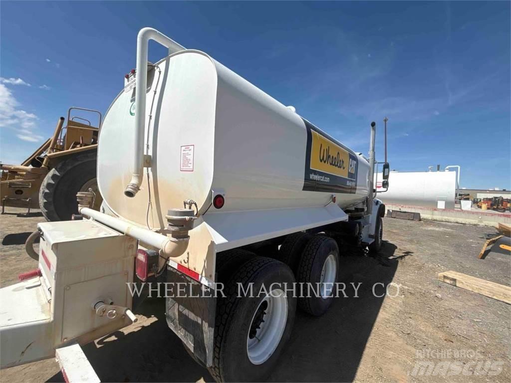 Freightliner WT4000 A Грузовики-цистерны