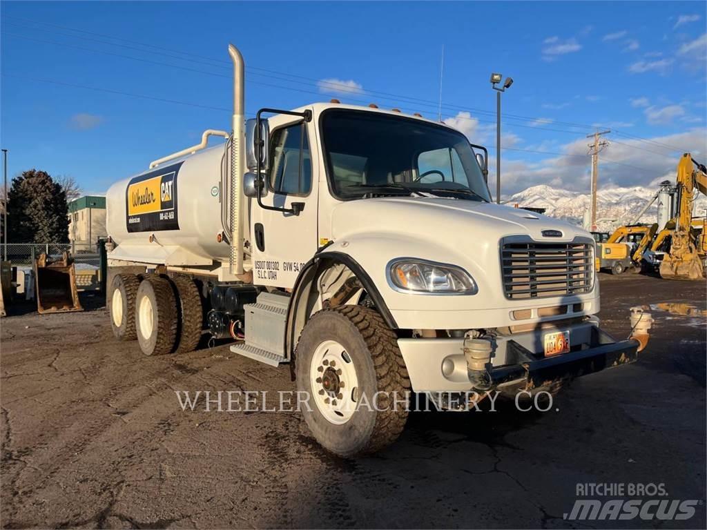 Freightliner WT4000 A Грузовики-цистерны