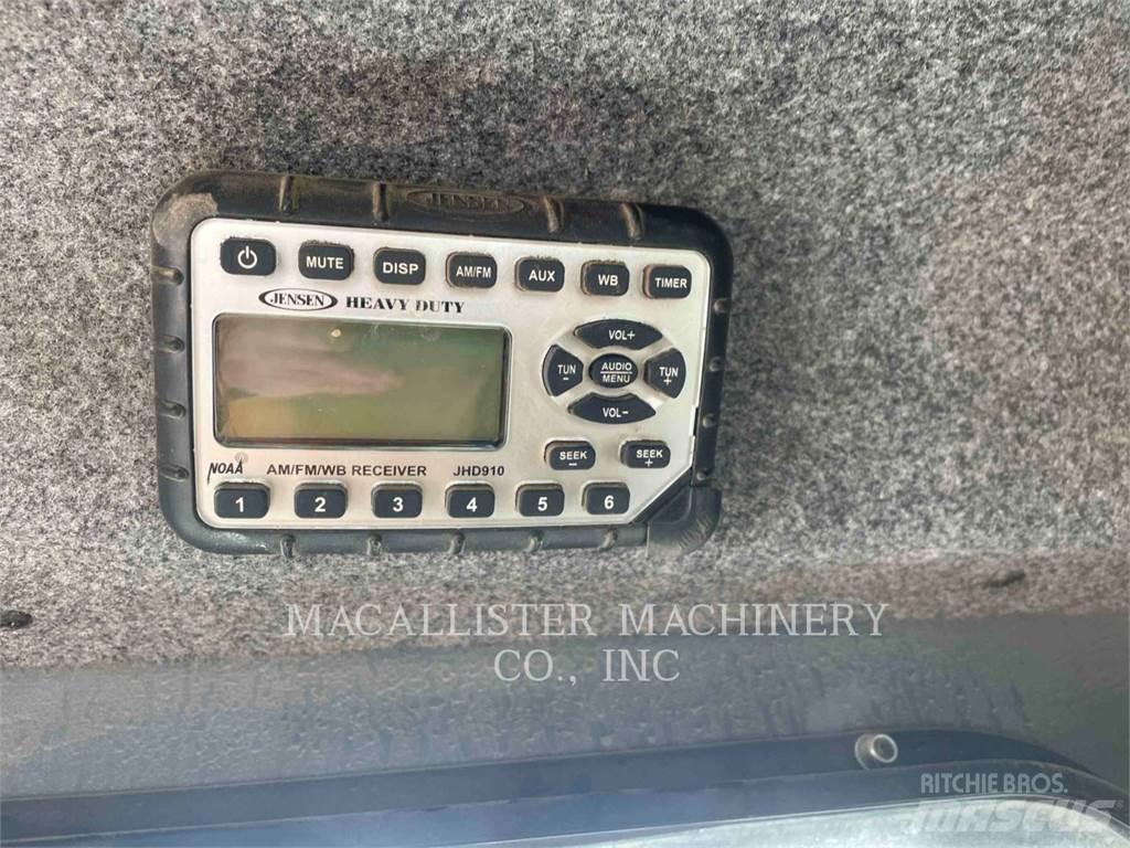 Gehl RT210 Гусеничные фронтальные погрузчики