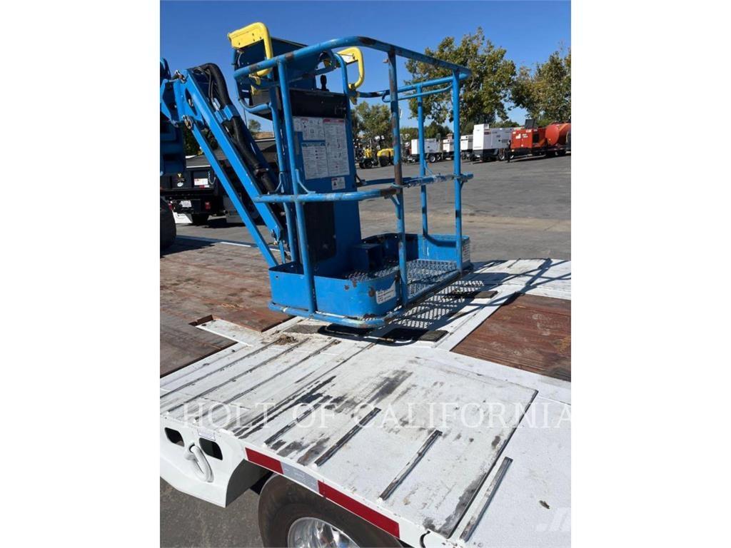 Genie BOOM Z40 Коленчатые подъемники