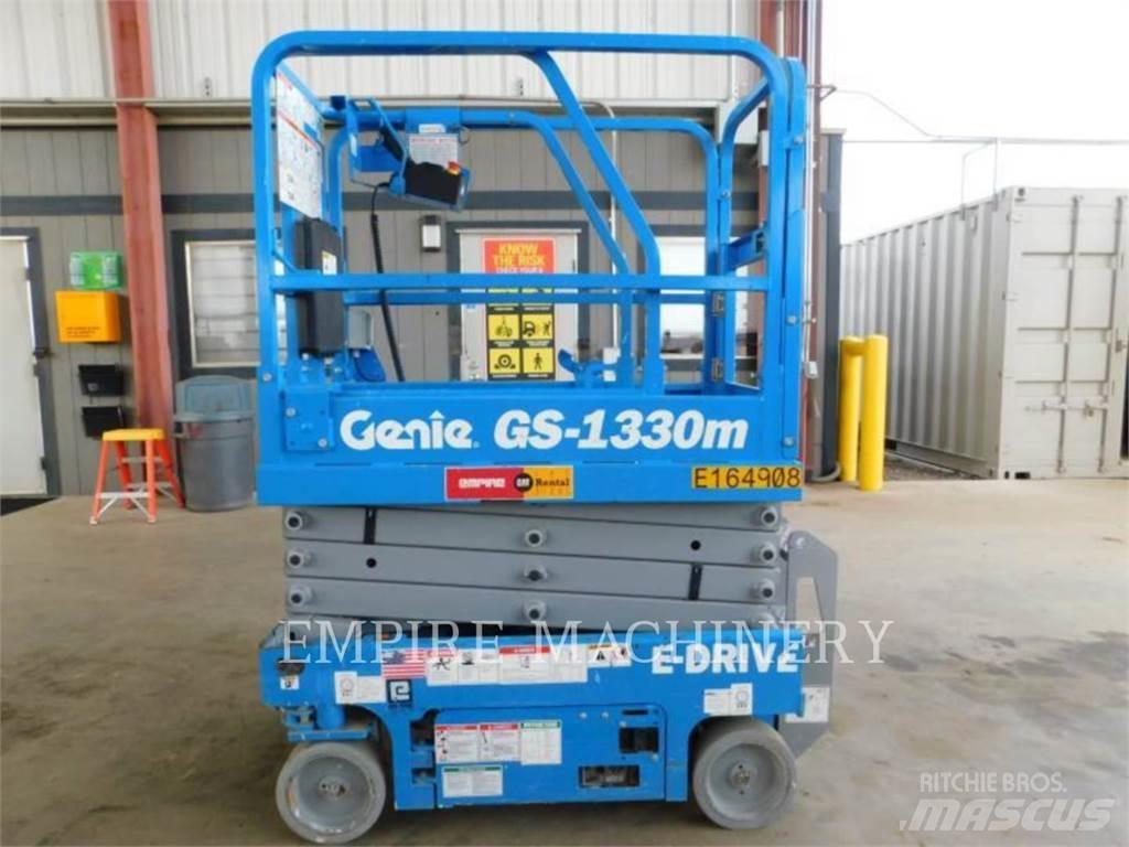 Genie GS1330 Коленчатые подъемники