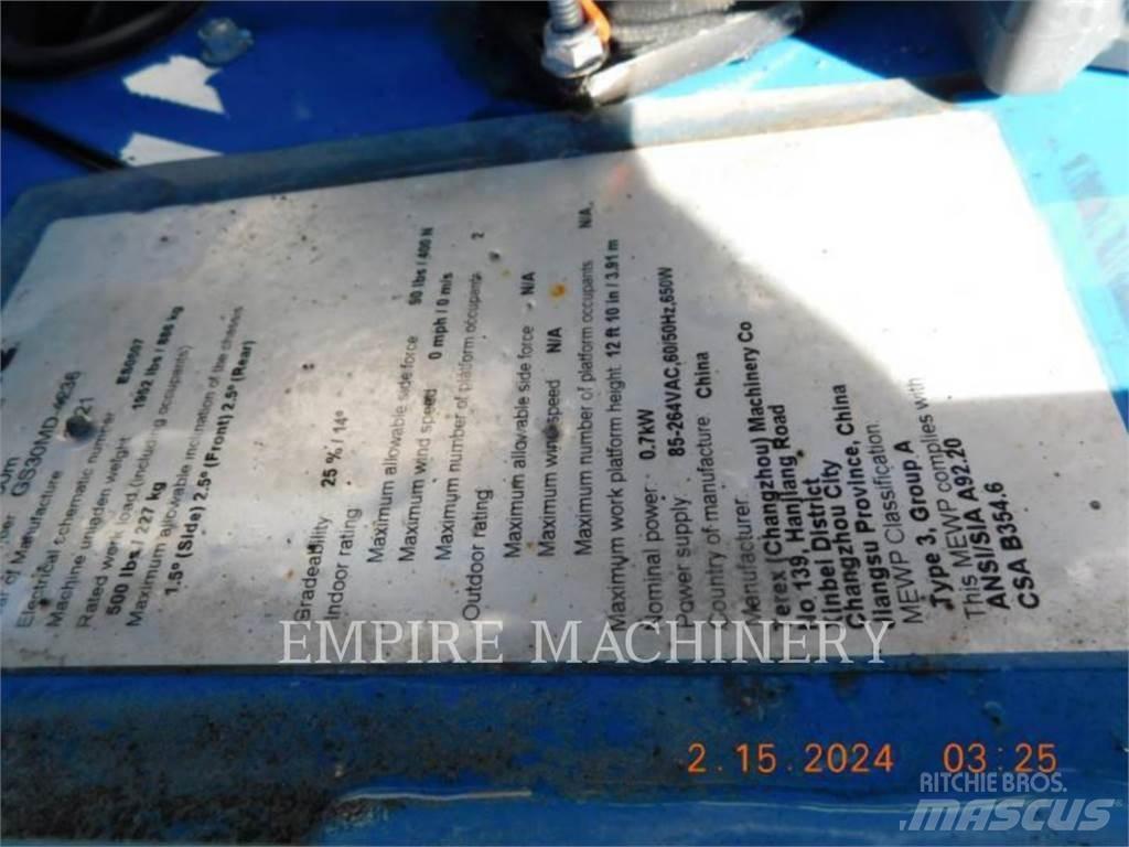 Genie GS1330 Коленчатые подъемники