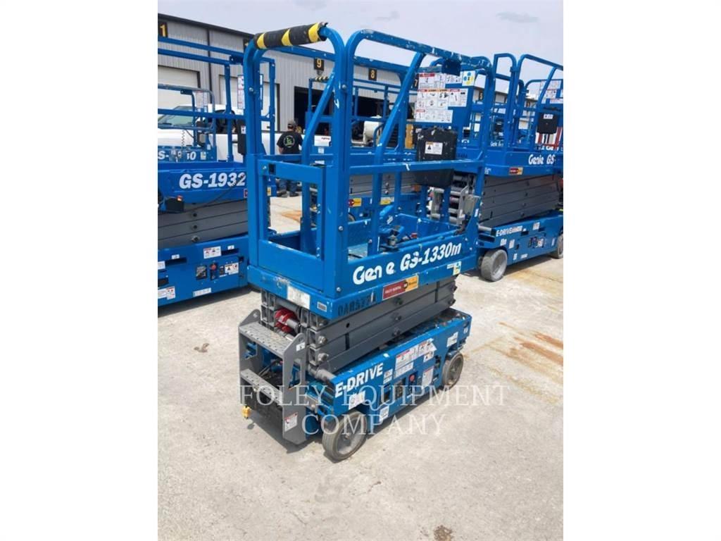 Genie GS1330 Ножничные подъемники