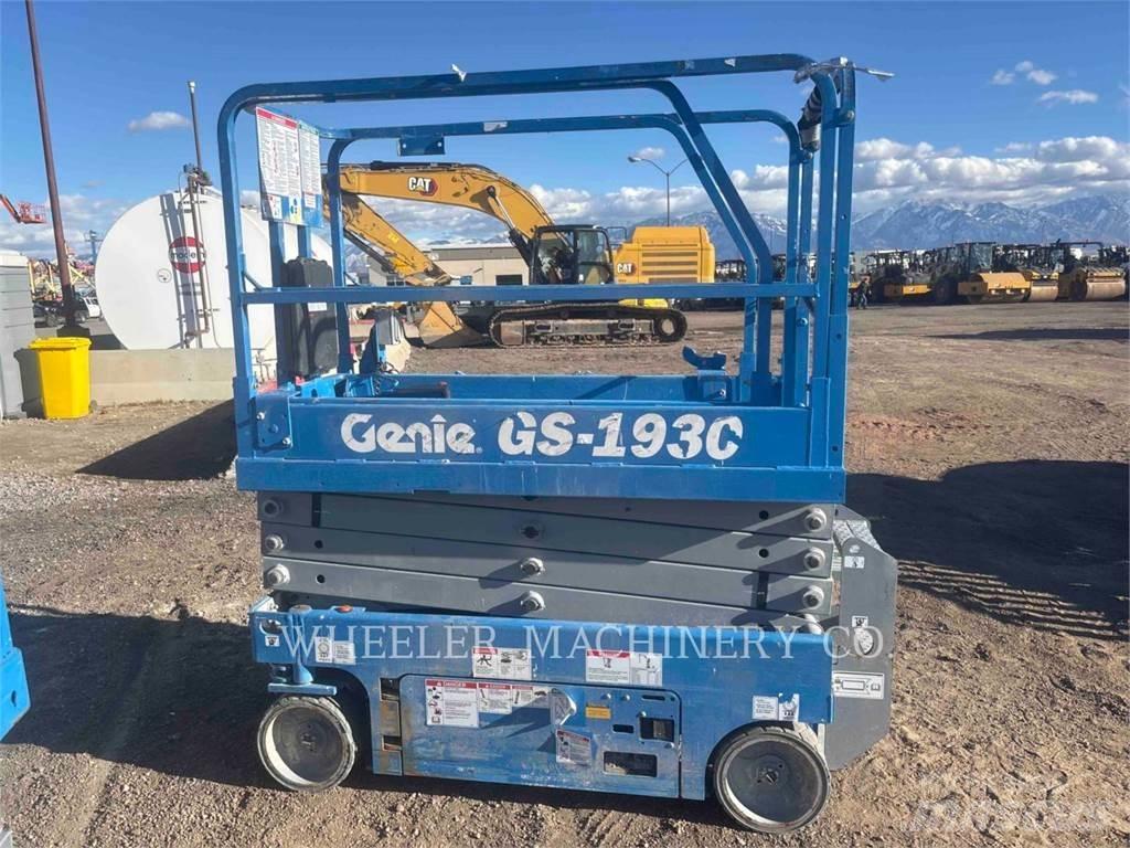 Genie GS1930 Ножничные подъемники