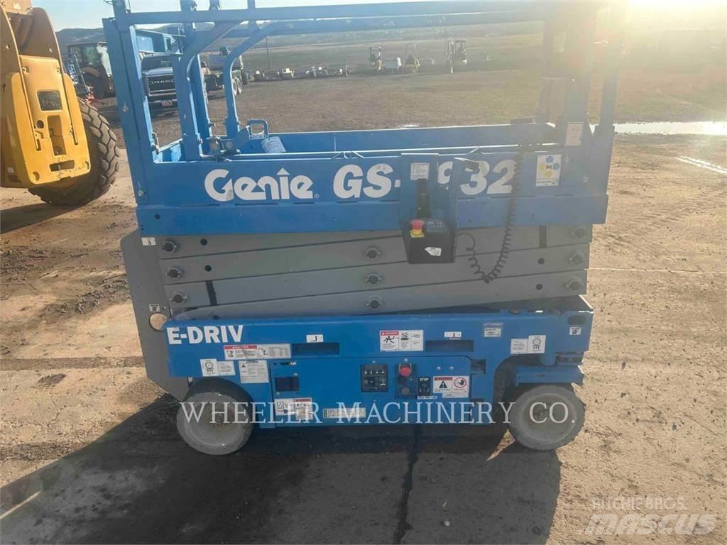 Genie GS1932 Ножничные подъемники