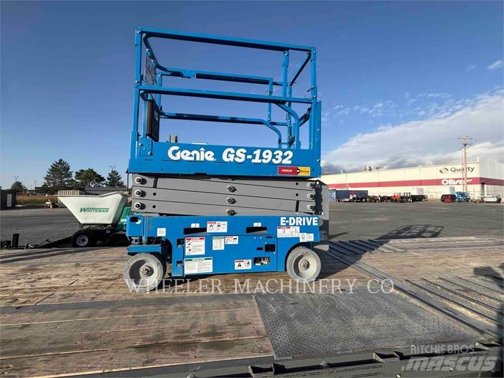 Genie GS1932 Ножничные подъемники