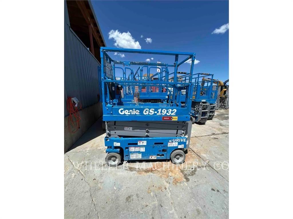 Genie GS1932 Ножничные подъемники