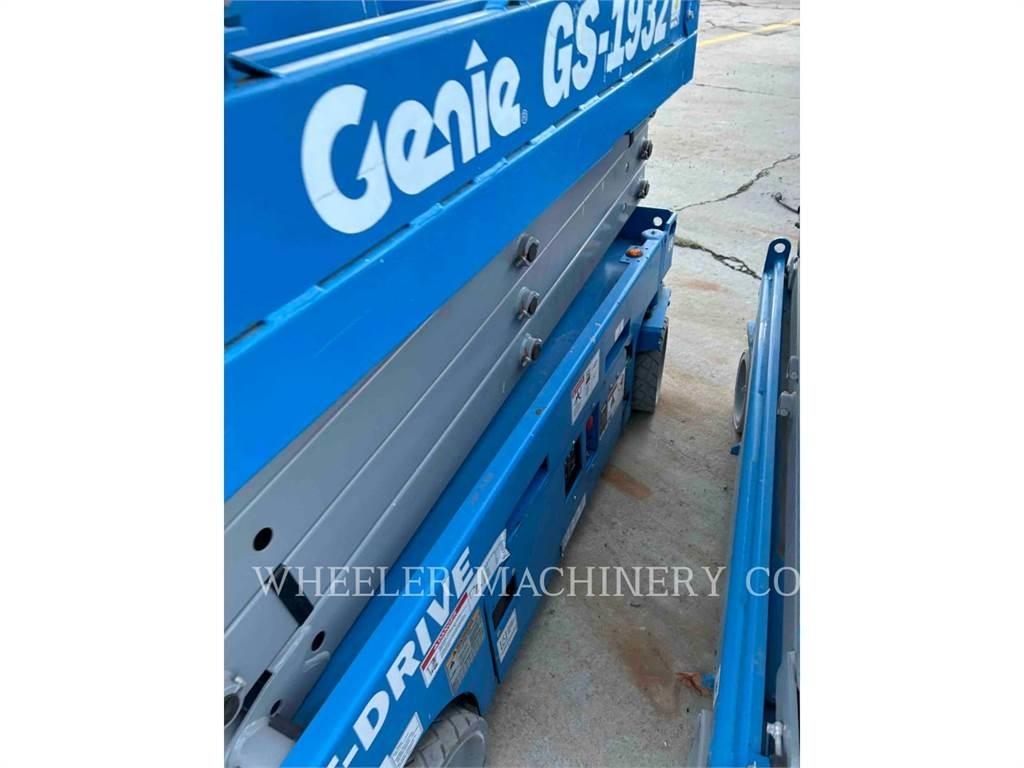 Genie GS1932 Ножничные подъемники