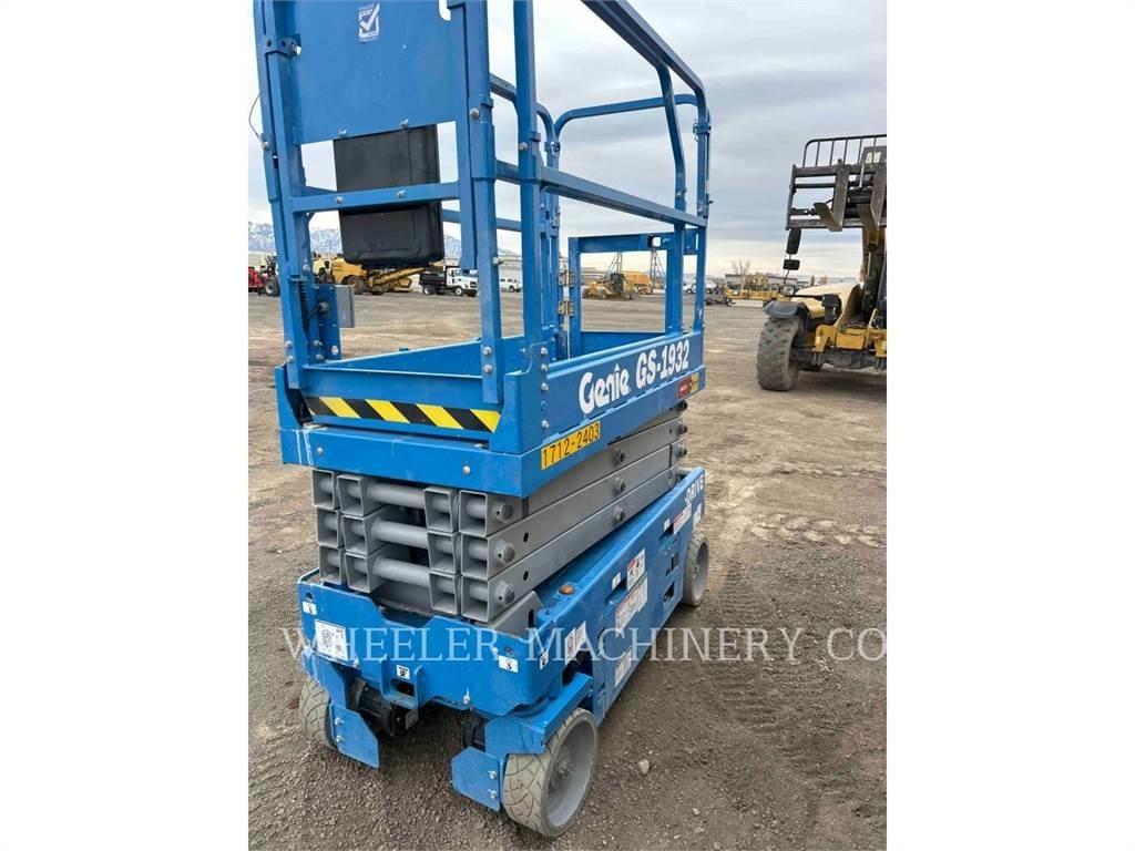 Genie GS1932 Ножничные подъемники