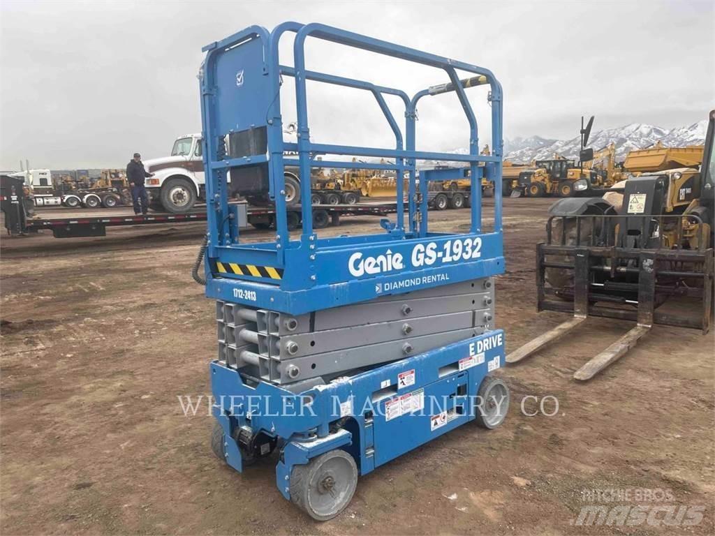 Genie GS1932 Ножничные подъемники