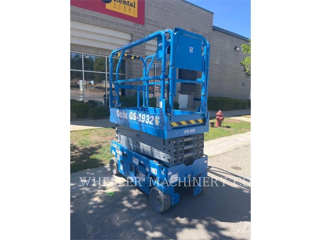 Genie GS1932 Ножничные подъемники