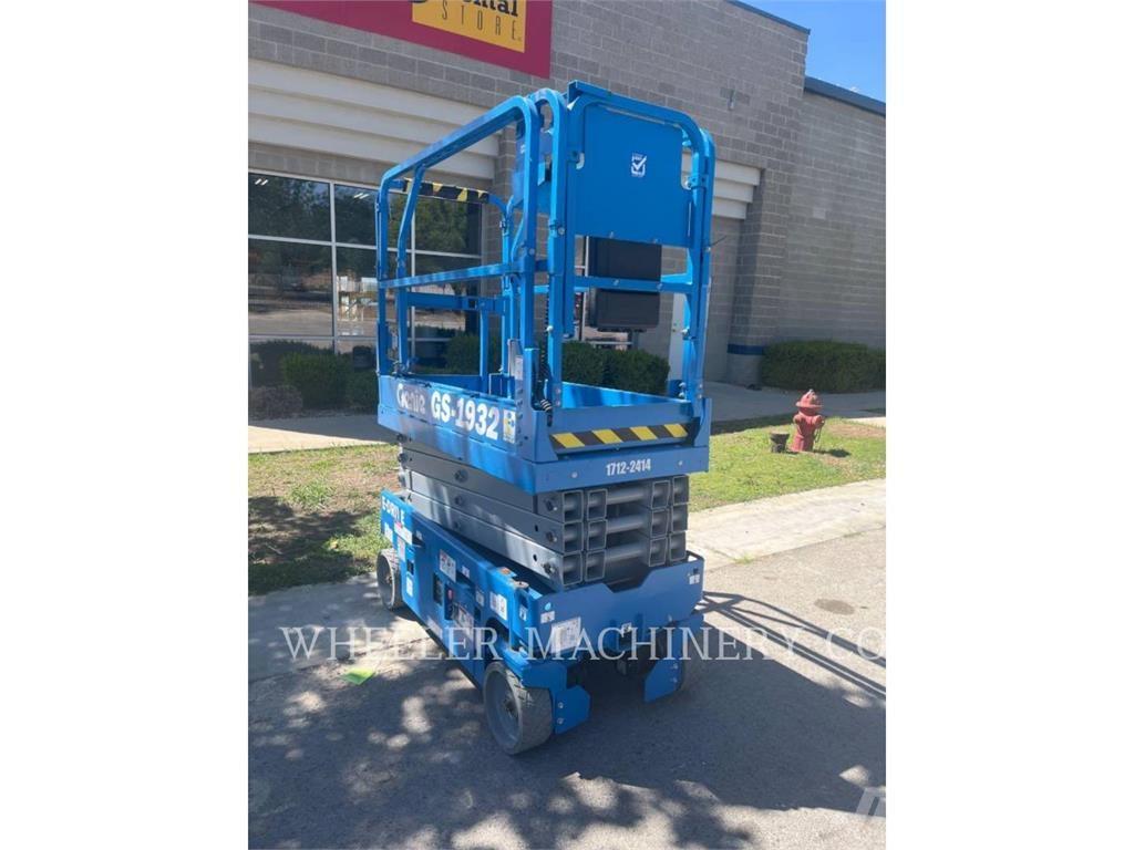 Genie GS1932 Ножничные подъемники