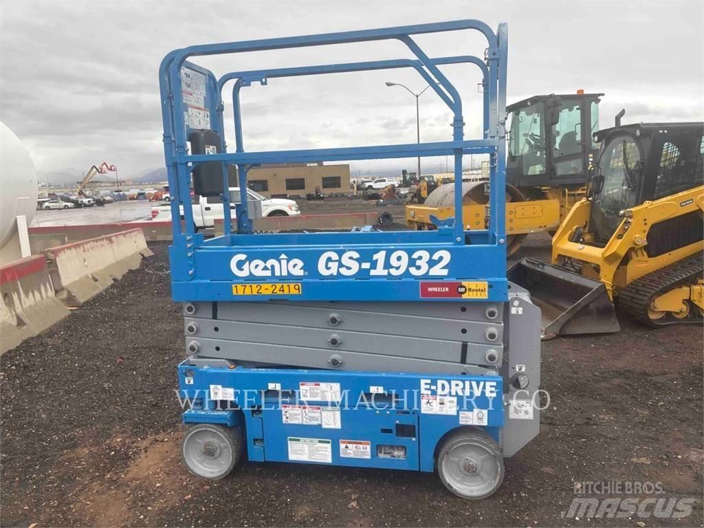 Genie GS1932 Ножничные подъемники