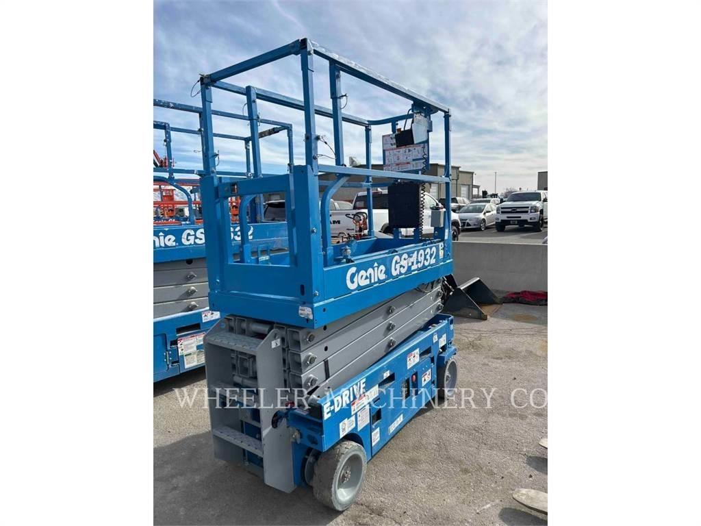 Genie GS1932 Ножничные подъемники