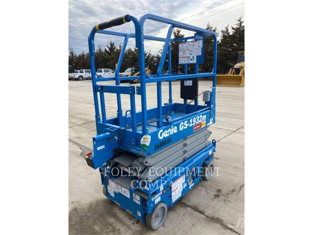 Genie GS1932M Ножничные подъемники