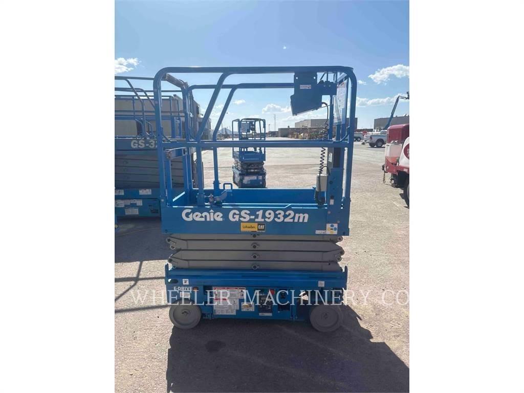 Genie GS1932M Ножничные подъемники