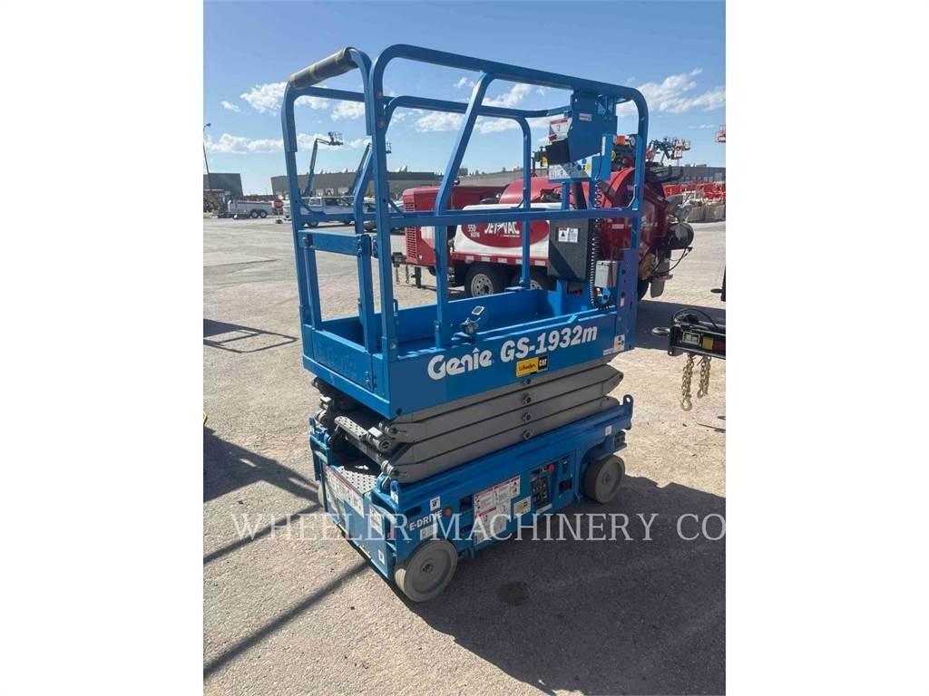 Genie GS1932M Ножничные подъемники