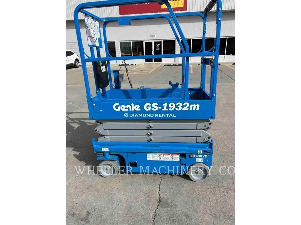 Genie GS1932M Ножничные подъемники