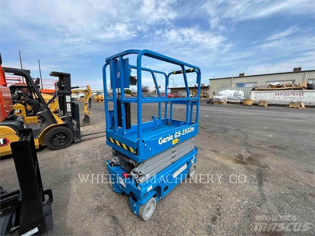 Genie GS1932M Ножничные подъемники