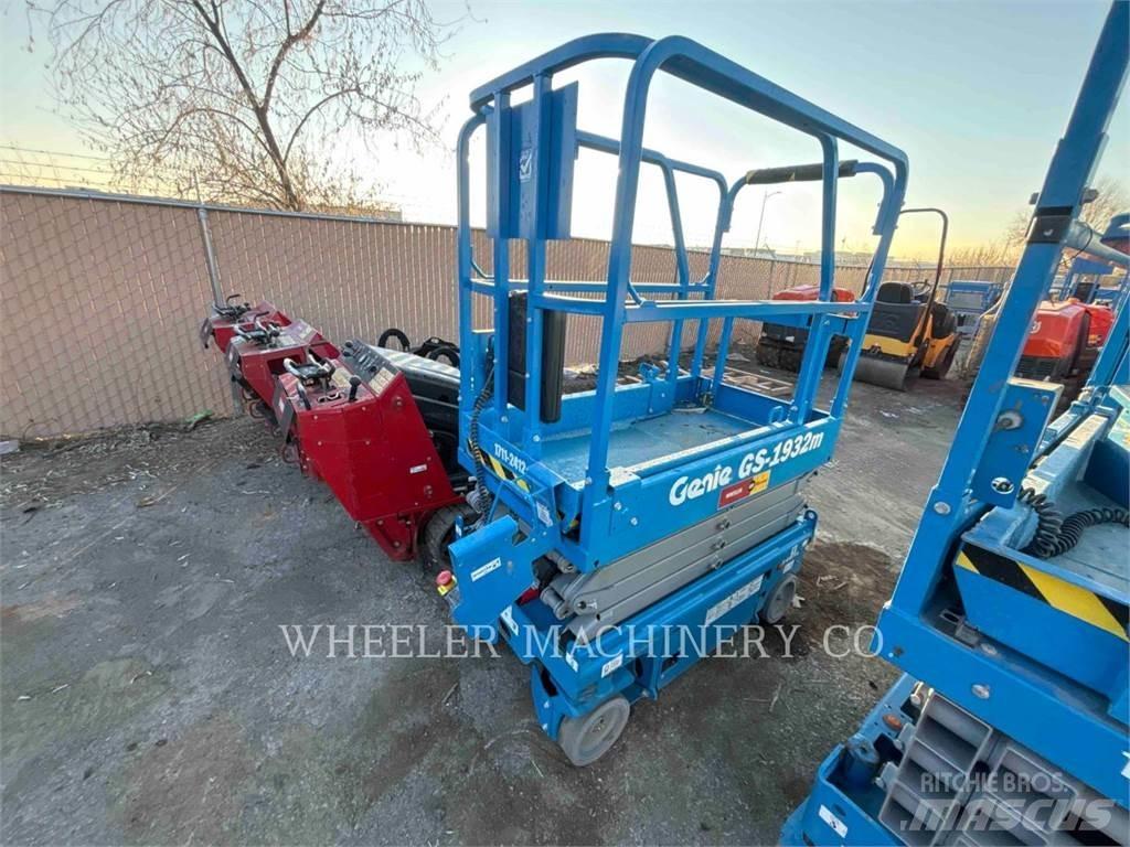 Genie GS1932M Ножничные подъемники