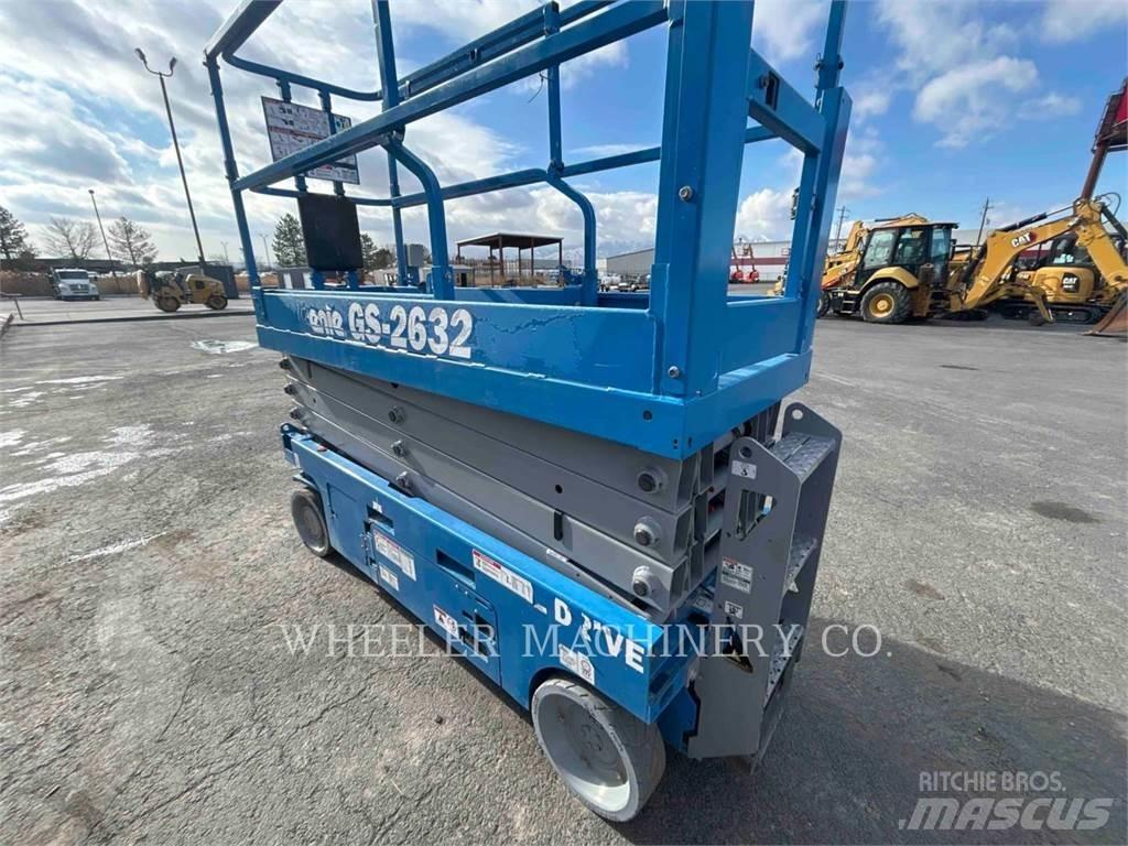 Genie GS2632 Ножничные подъемники