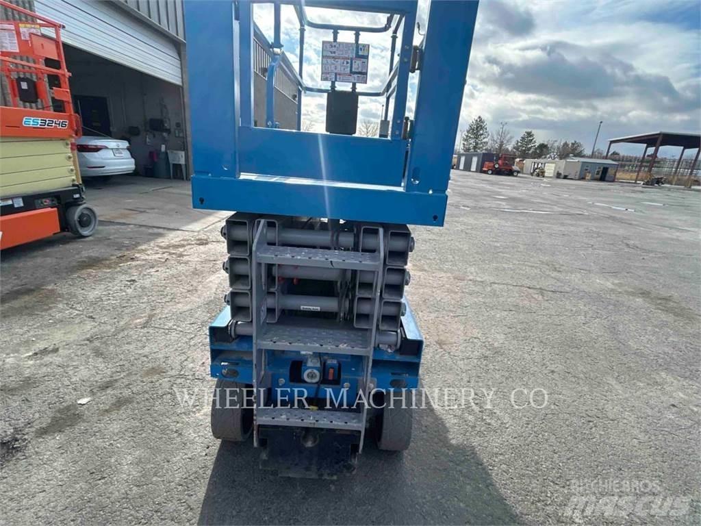 Genie GS2632 Ножничные подъемники