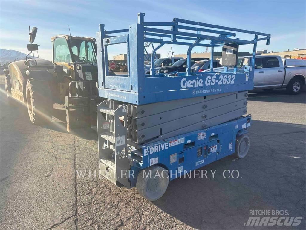 Genie GS2632 Ножничные подъемники